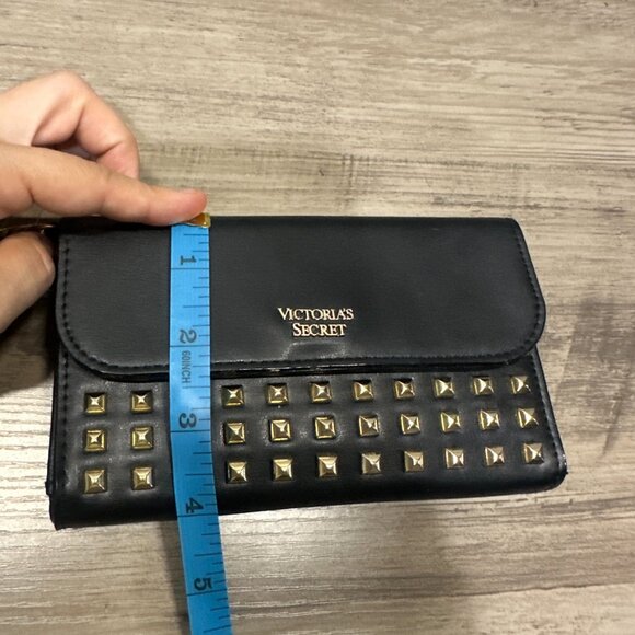 NWT Victorias Secret Wristlet Wallet Black w/ Gold Studs - Picture 10 of 11